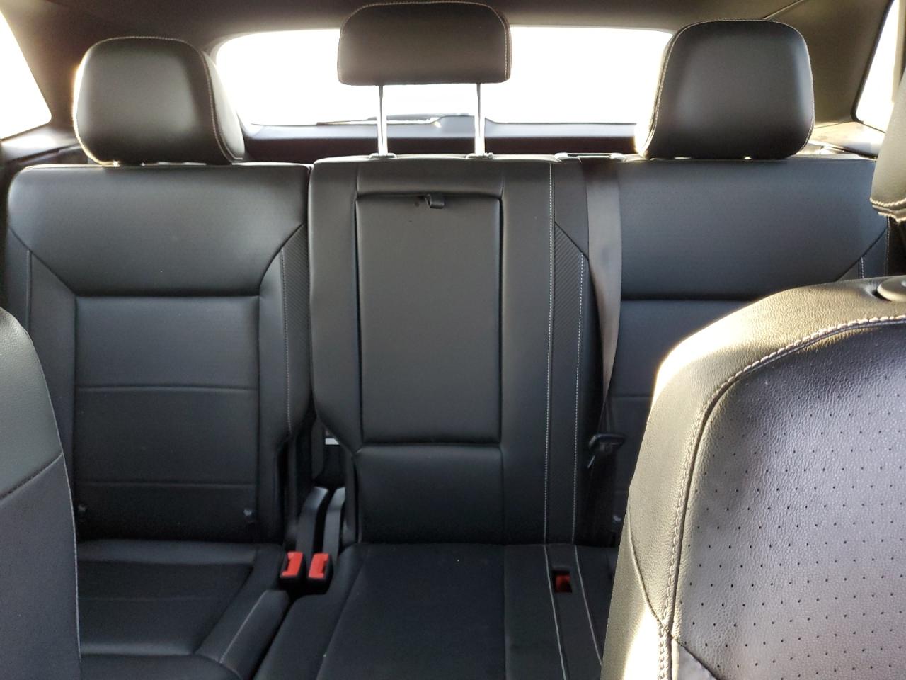 2021 Volkswagen Atlas VIN 1V2HE2CA7MC204933 Copart auction photo, front end / minor dent/scratches damage thumbnail 10