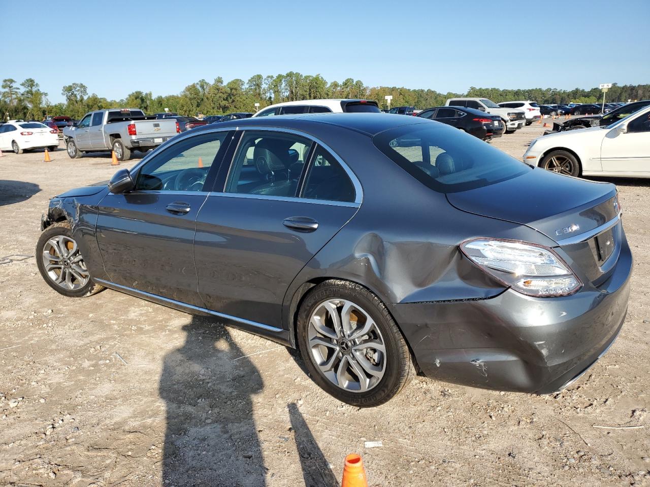 2018 Mercedes-Benz C-klasse VIN 55SWF4JB4JU248804 Copart auction photo, front end / rear end damage thumbnail 2