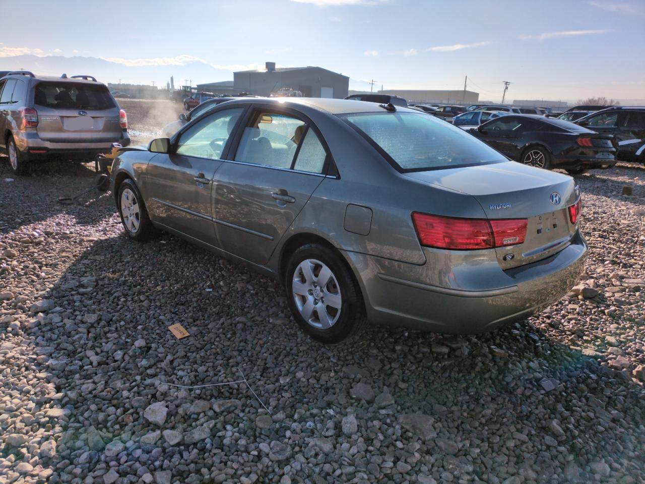 2009 Hyundai Sonata VIN 5NPET46C19H413552 Copart auction photo, front end / rear end damage thumbnail 2