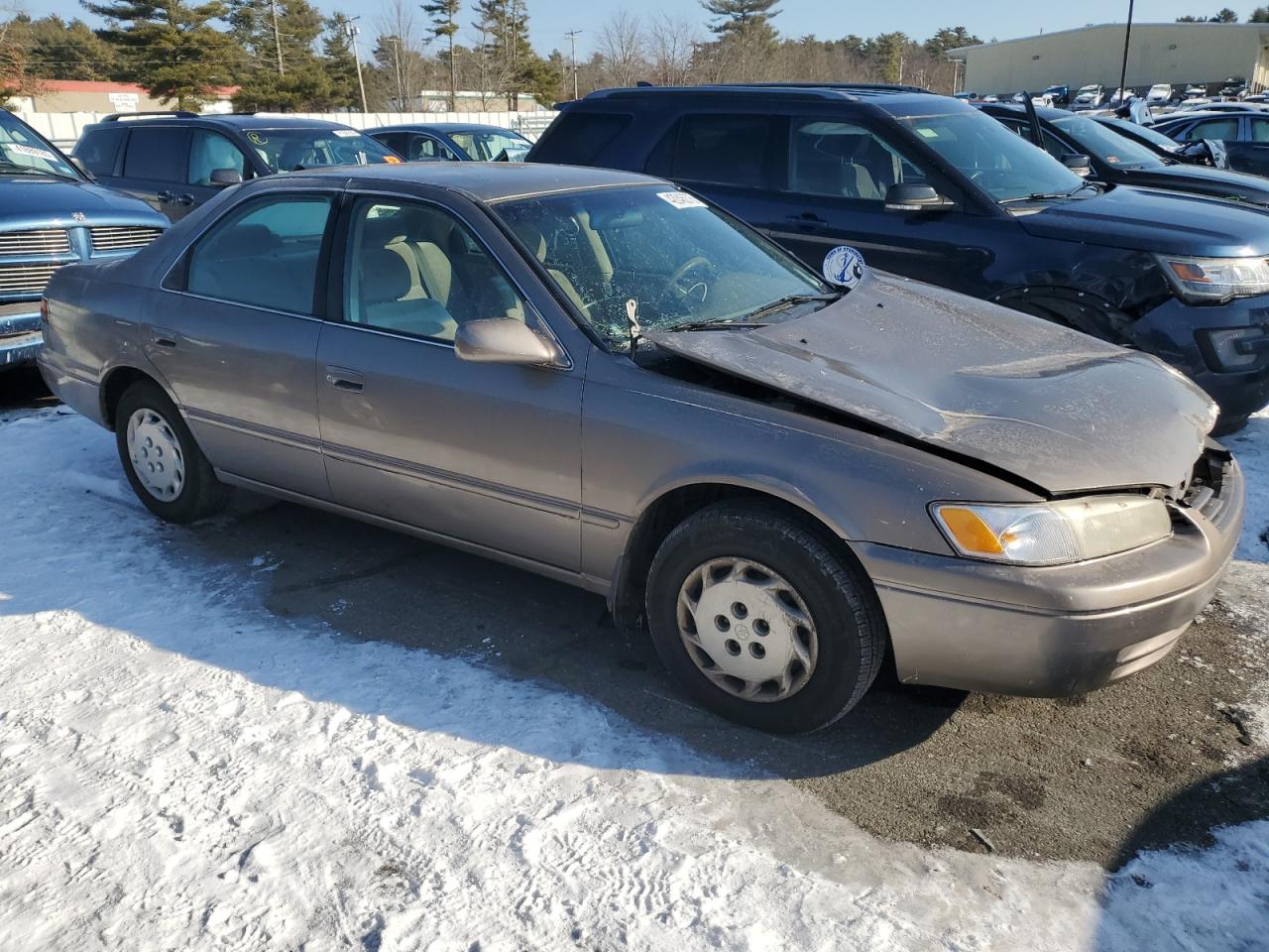 1999 Toyota Camry VIN 4T1BG22K0XU870814 Copart auction photo, front end damage thumbnail 4