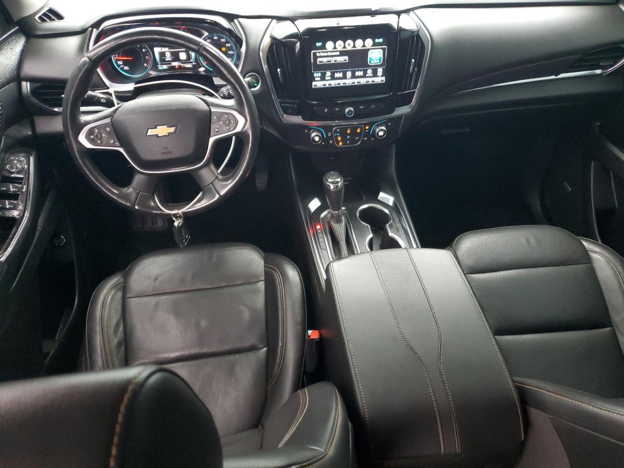 2018 Chevrolet Traverse VIN 1GNERKKW2JJ214774 Copart auction photo, rear end / hail damage thumbnail 8
