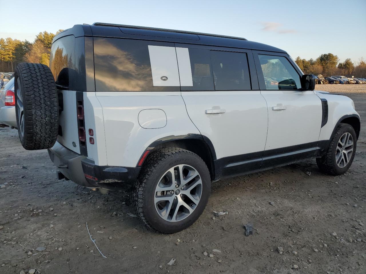 2023 Land Rover Defender VIN SALE2EEU8P2212323 Copart auction photo, front end damage thumbnail 3