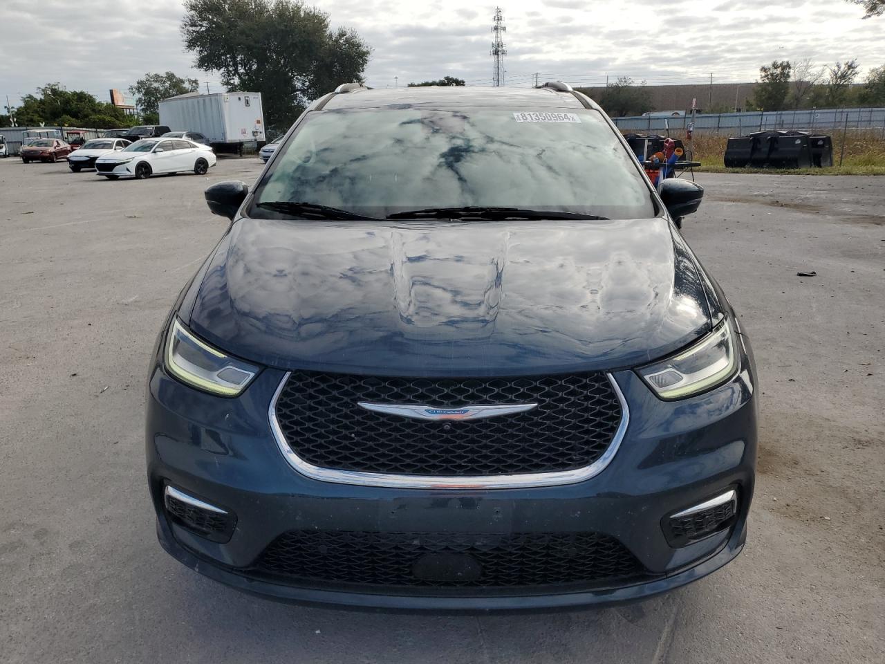 2021 Chrysler Pacifica VIN 2C4RC1L7XMR606057 Copart auction photo, rear end / side damage thumbnail 5