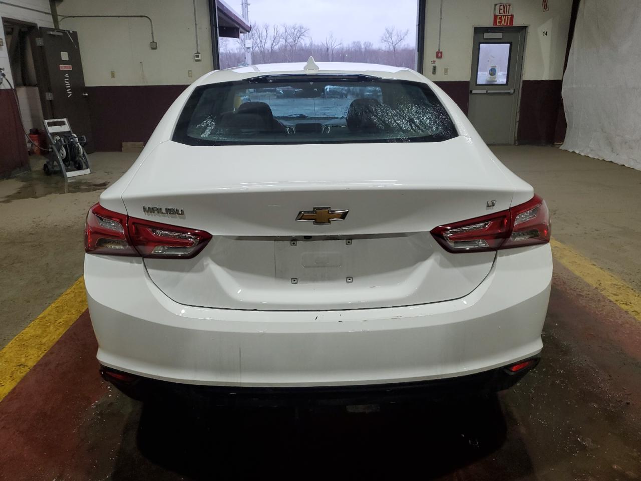 2022 Chevrolet Malibu VIN 1G1ZD5ST7NF177304 Copart auction photo, side / minor dent/scratches damage thumbnail 6