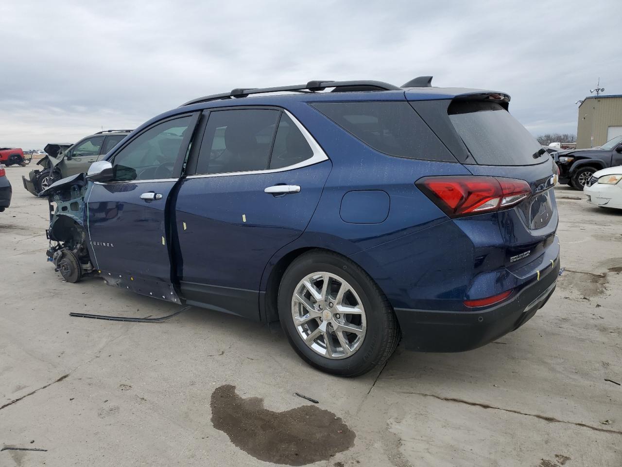2022 Chevrolet Equinox VIN 3GNAXKEV1NL277712 Copart auction photo, front end damage thumbnail 2