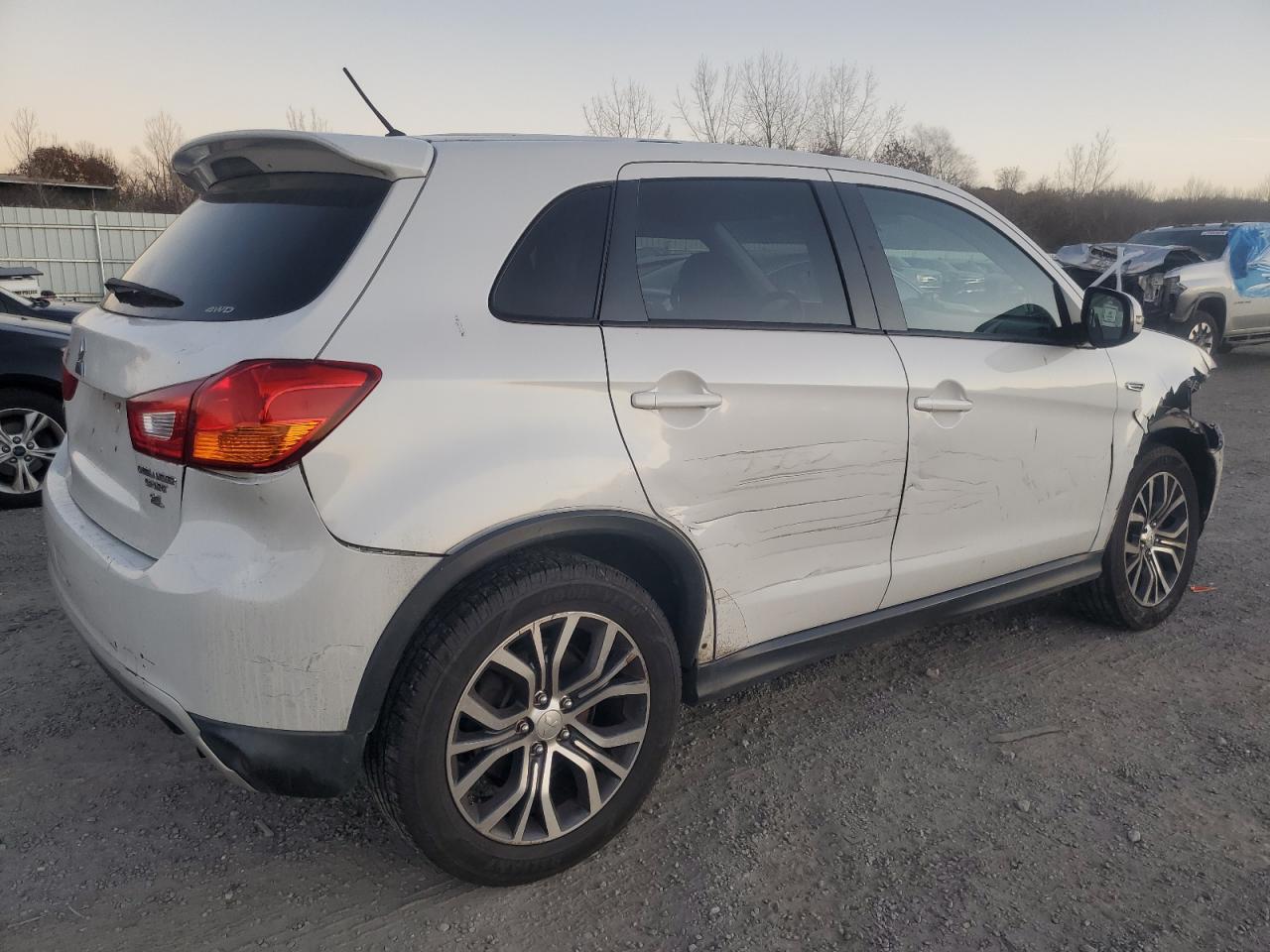 2016 Mitsubishi Outlander VIN JA4AR3AW0GZ041663 Copart auction photo, front end / side damage thumbnail 3