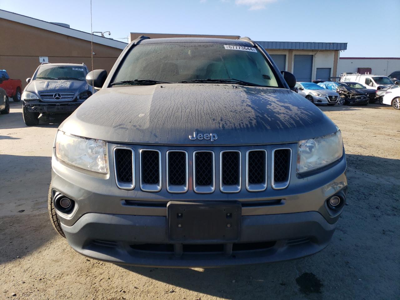 2011 Jeep Compass VIN 1J4NT1FB1BD236416 Copart auction photo, side / undercarriage damage thumbnail 5