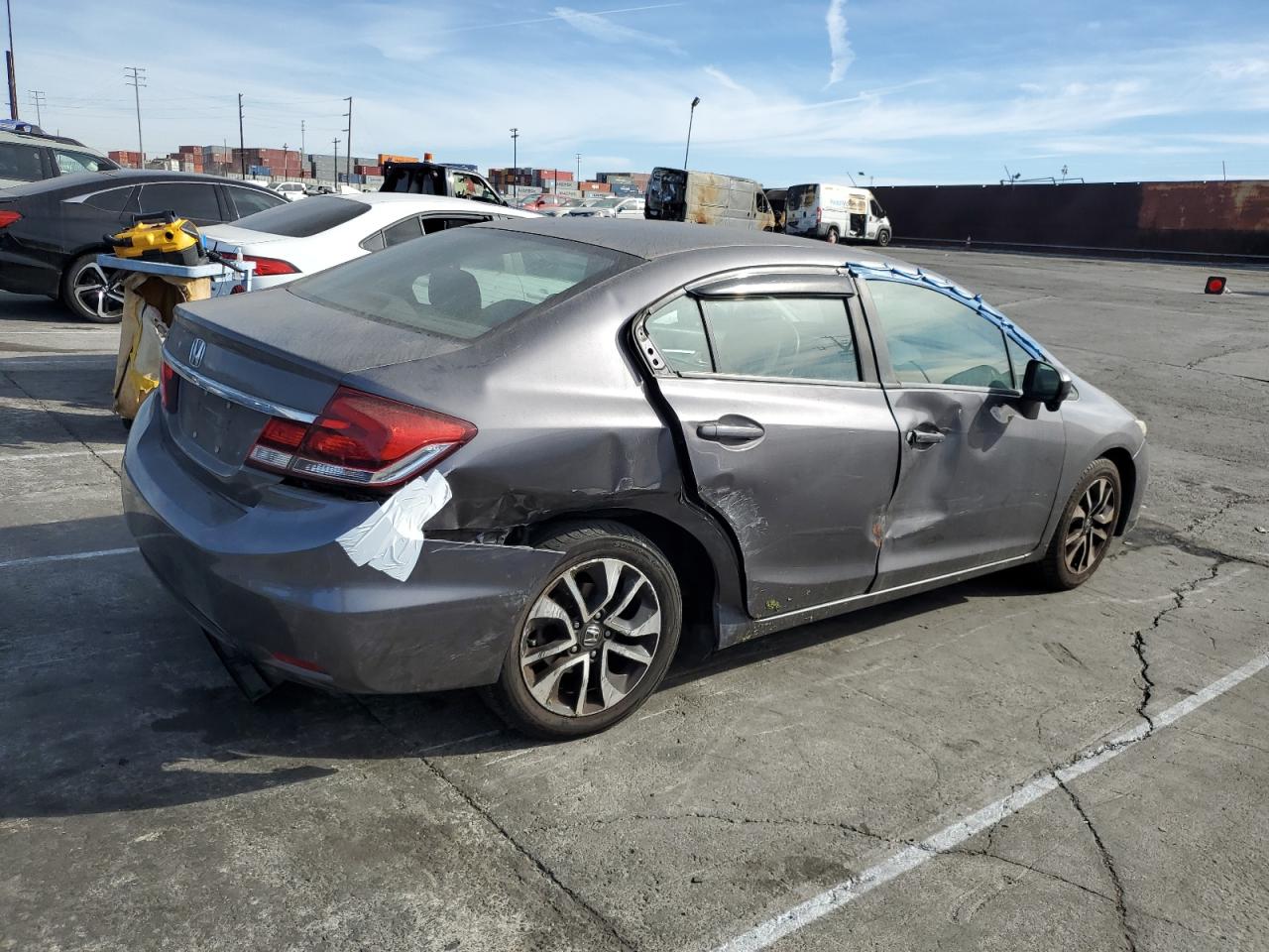 2015 Honda Civic VIN 19XFB2F82FE216932 Copart auction photo, side / undercarriage damage thumbnail 3