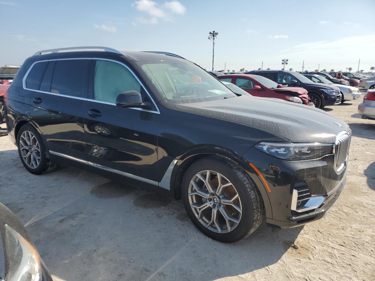 2019 BMW X7 VIN 5UXCW2C53KL084698 Copart auction photo, water/flood damage thumbnail 4