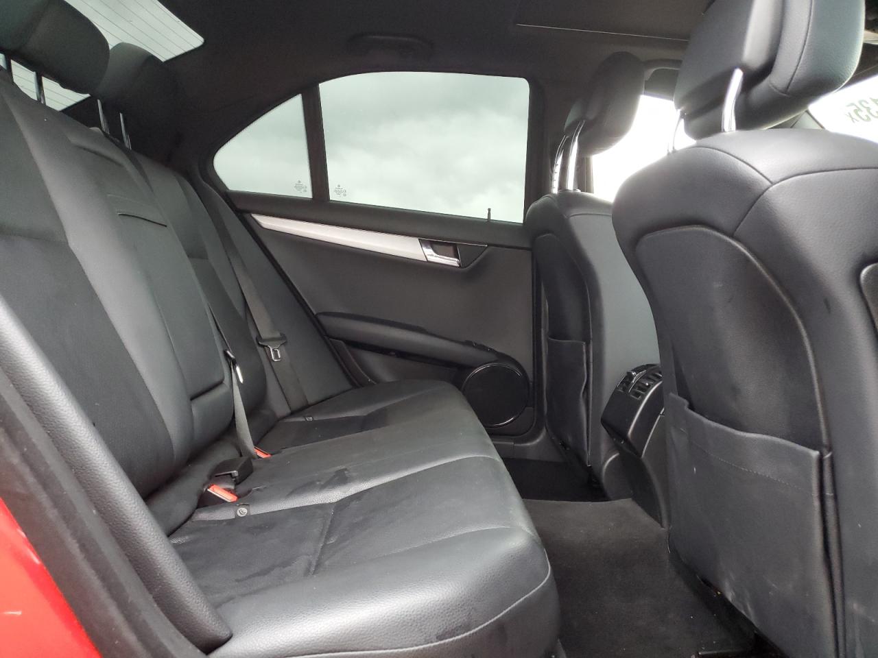 2011 Mercedes-Benz C-klasse VIN WDDGF5EB7BA512331 Copart auction photo, rear end / front end damage thumbnail 11