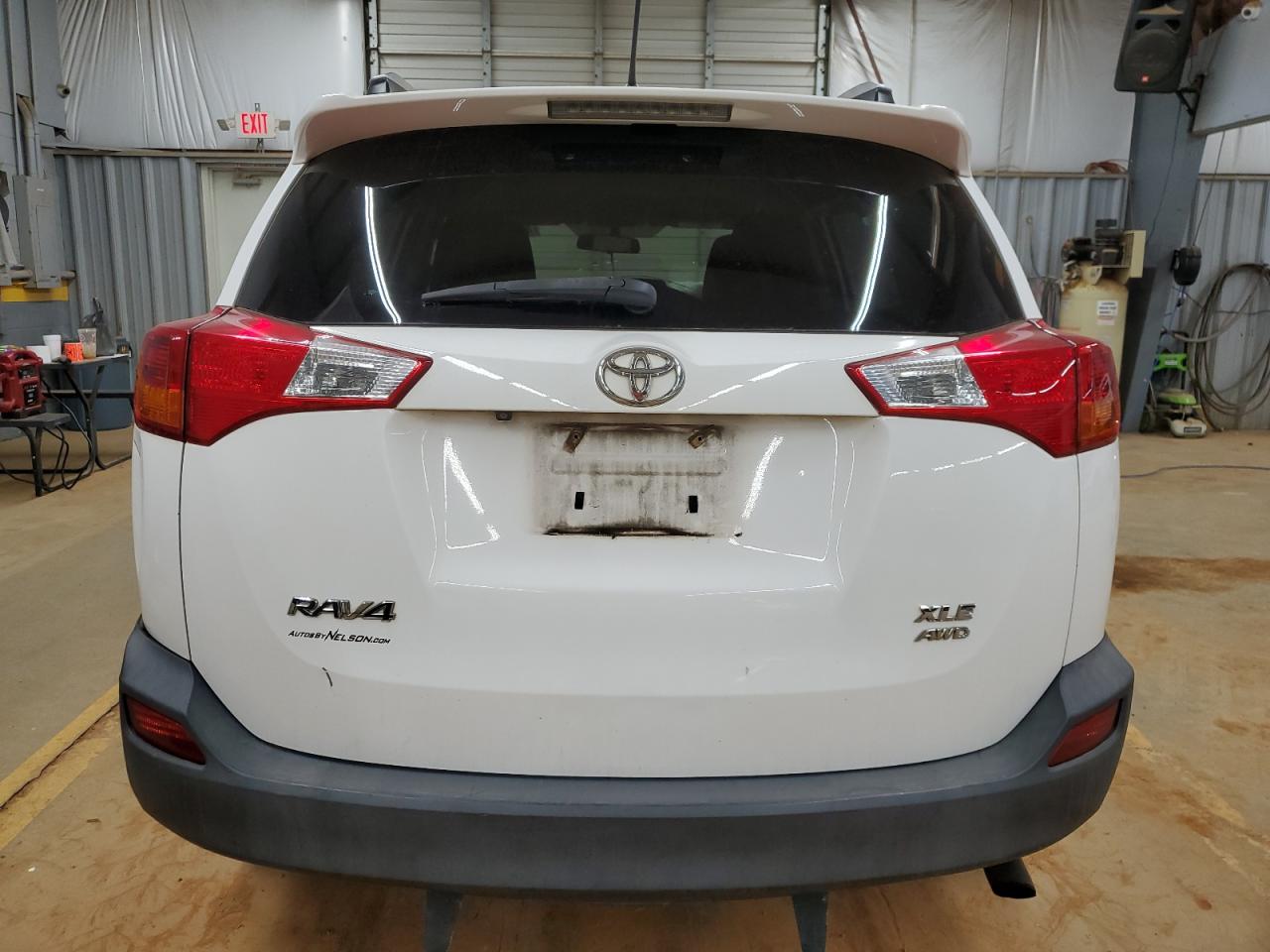 2015 Toyota RAV 4 VIN 2T3RFREV5FW331739 Copart auction photo, front end / undercarriage damage thumbnail 6