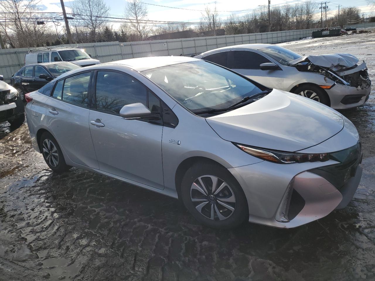 2017 Toyota Prius VIN JTDKARFP7H3066893 Copart auction photo, front end damage thumbnail 4