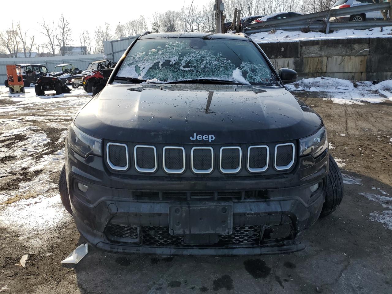 2022 Jeep Compass VIN 3C4NJDBB5NT105801 Copart auction photo, all over damage thumbnail 5