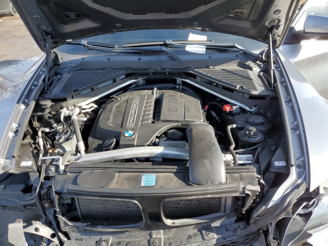 2011 BMW X6 VIN 5UXFG2C59BLX06599 Copart auction photo, front end / rear end damage thumbnail 13