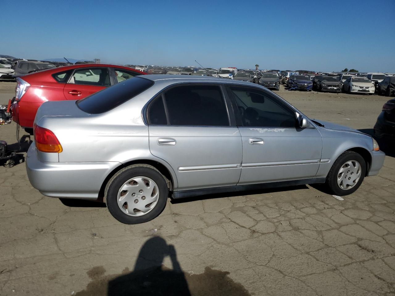 1997 Honda Civic VIN 2HGEJ8641VH503827 Copart auction photo, front end / side damage thumbnail 3