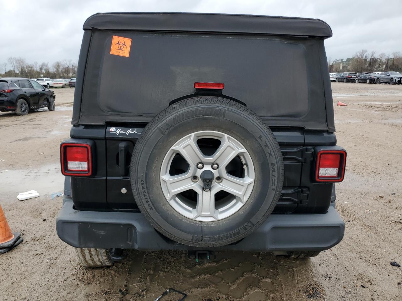 2018 Jeep Wrangler VIN 1C4HJXDG7JW166675 Copart auction photo, front end / side damage thumbnail 6