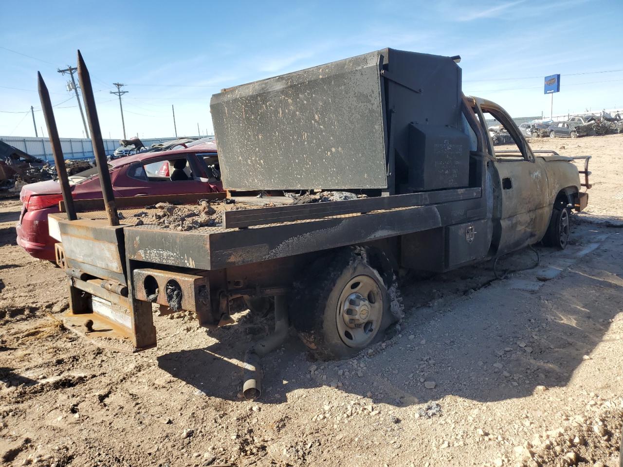 2003 Chevrolet Silverado VIN 1GCHK24U53Z193025 Copart auction photo, burn / burn - interior damage thumbnail 3