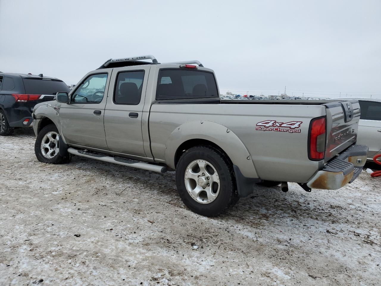2002 Nissan Navara (Frontier) VIN 1N6MD29Y02C330682 Copart auction photo, front end / side damage thumbnail 2