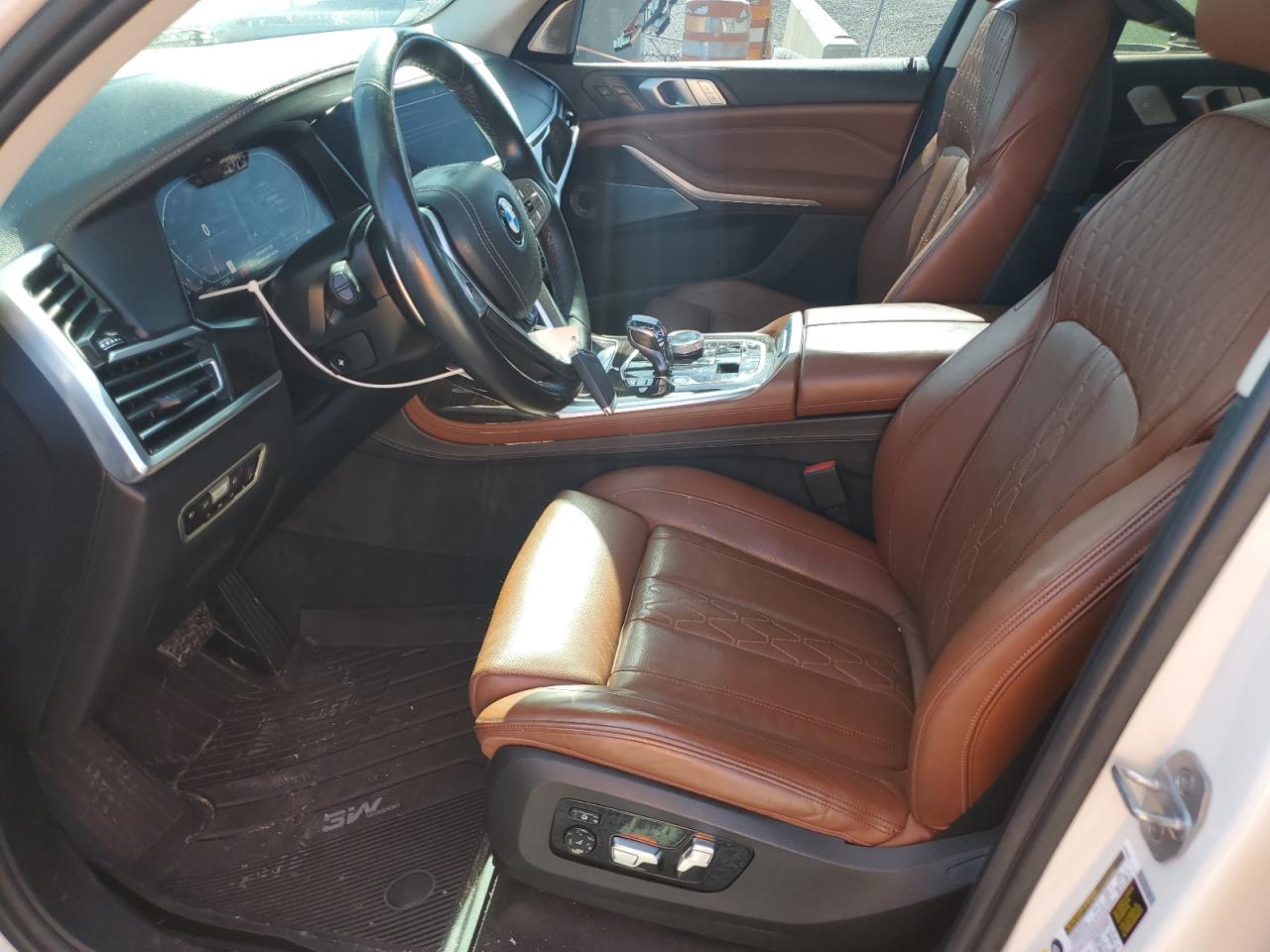 2019 BMW X7 VIN 5UXCX4C55KLS36196 Copart auction photo, minor dent/scratches damage thumbnail 7