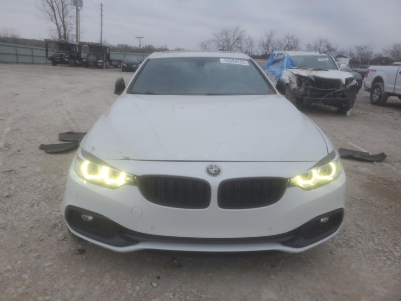 2019 BMW 4er VIN WBA4W5C59KAE51025 Copart auction photo, undercarriage / minor dent/scratches damage thumbnail 5