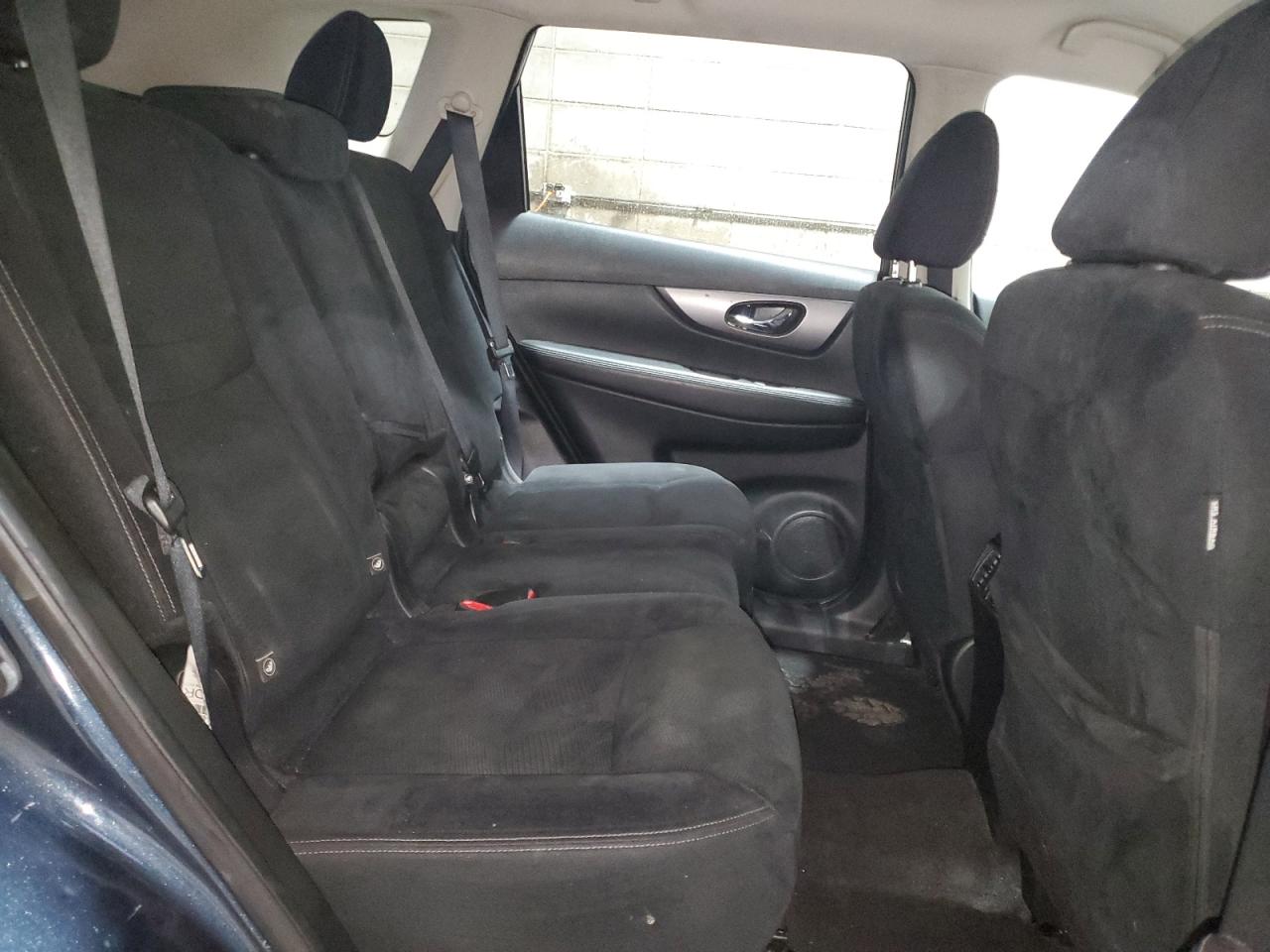 2016 Nissan Rogue VIN JN8AT2MT4GW025698 Copart auction photo, rear end damage thumbnail 11