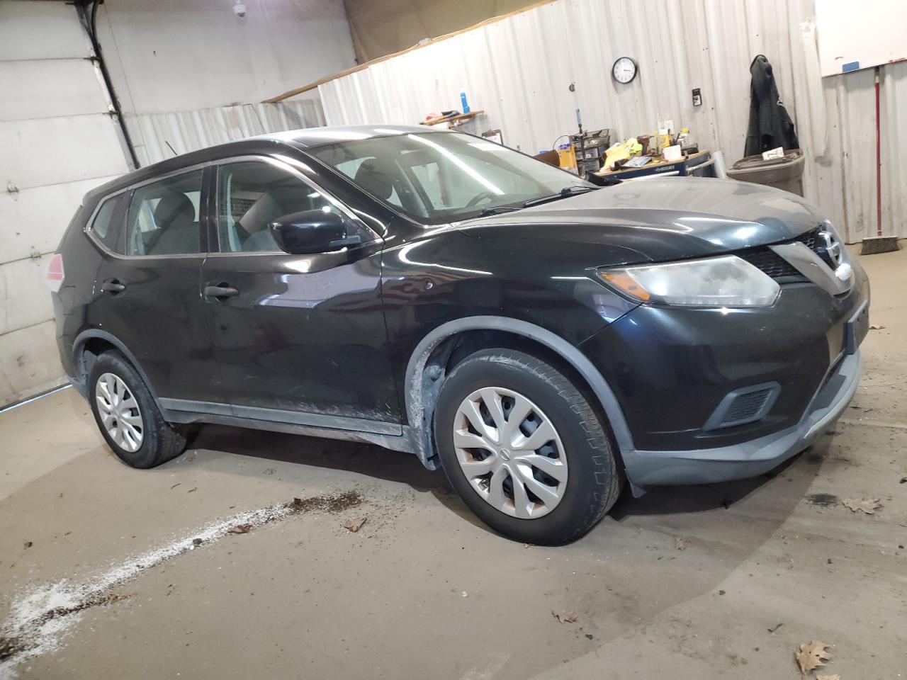 2016 Nissan Rogue VIN KNMAT2MV8GP625955 Copart auction photo, front end / minor dent/scratches damage thumbnail 4
