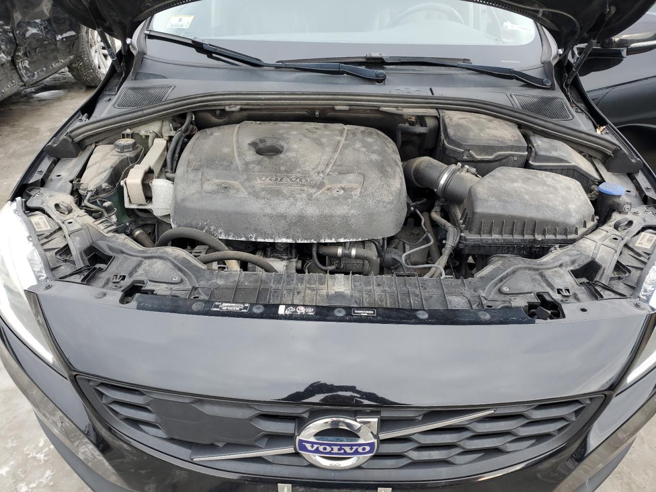 2018 Volvo V60 VIN YV440MWK1J2042505 Copart auction photo, side damage thumbnail 11