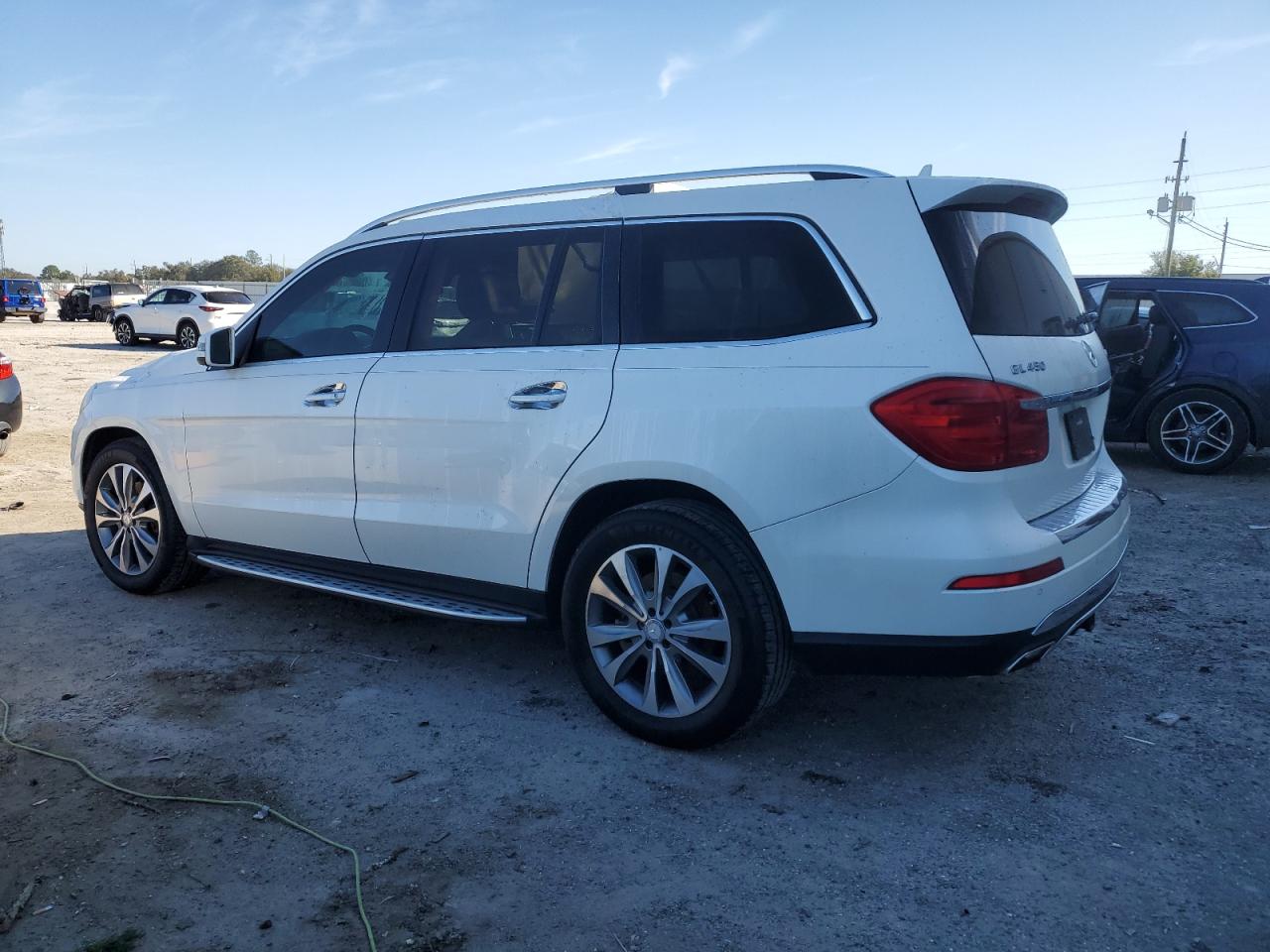 2016 Mercedes-Benz GL-klasse VIN 4JGDF6EE2GA702697 Copart auction photo, minor dent/scratches damage thumbnail 2