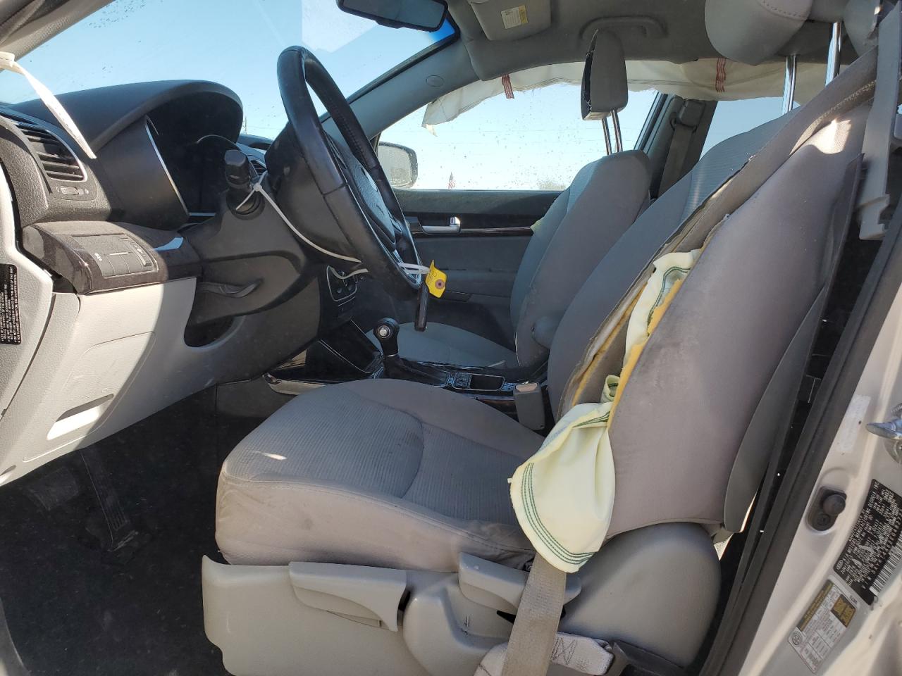2014 KIA Sorento VIN 5XYKT4A62EG482725 Copart auction photo, all over damage thumbnail 7