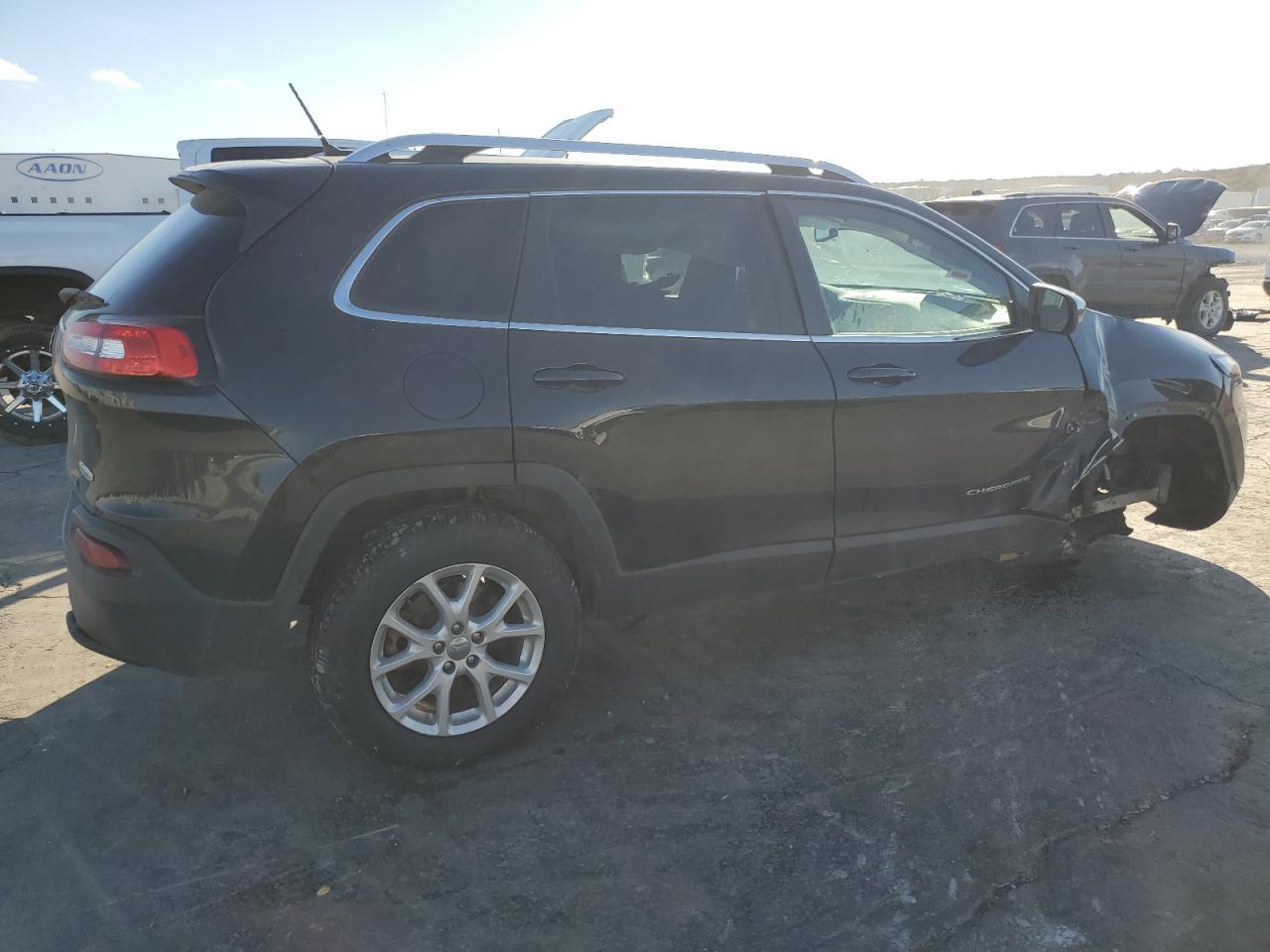 2015 Jeep Grand Cherokee VIN 1C4PJMCB7FW738786 Copart auction photo, all over / minor dent/scratches damage thumbnail 3