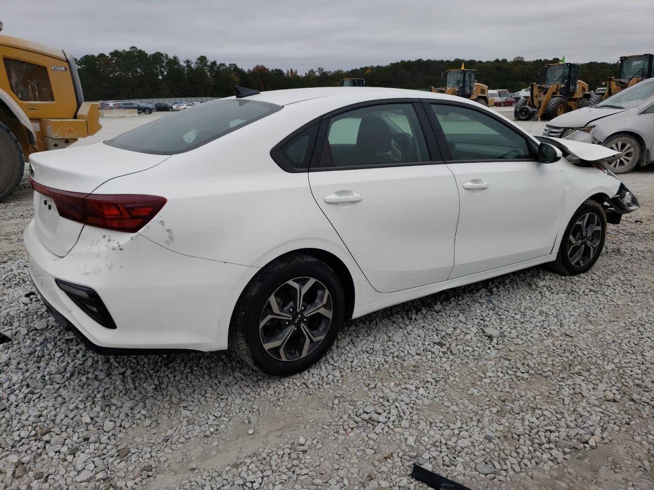 2020 KIA Forte VIN 3KPF24AD9LE204501 Copart auction photo, front end damage thumbnail 3