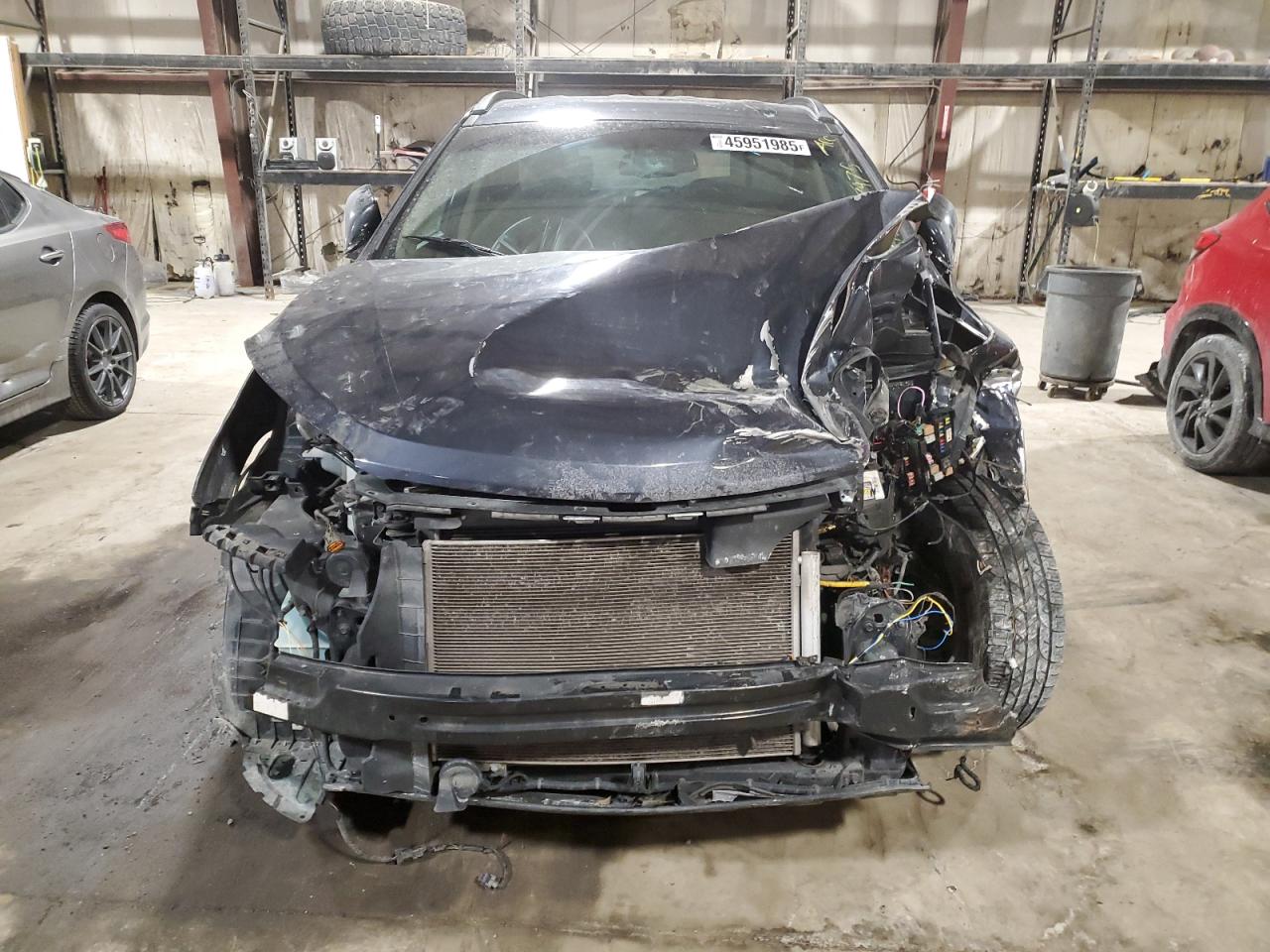 2017 Hyundai Santa Fe VIN 5NMZU3LBXHH017975 Copart auction photo, all over / minor dent/scratches damage thumbnail 5