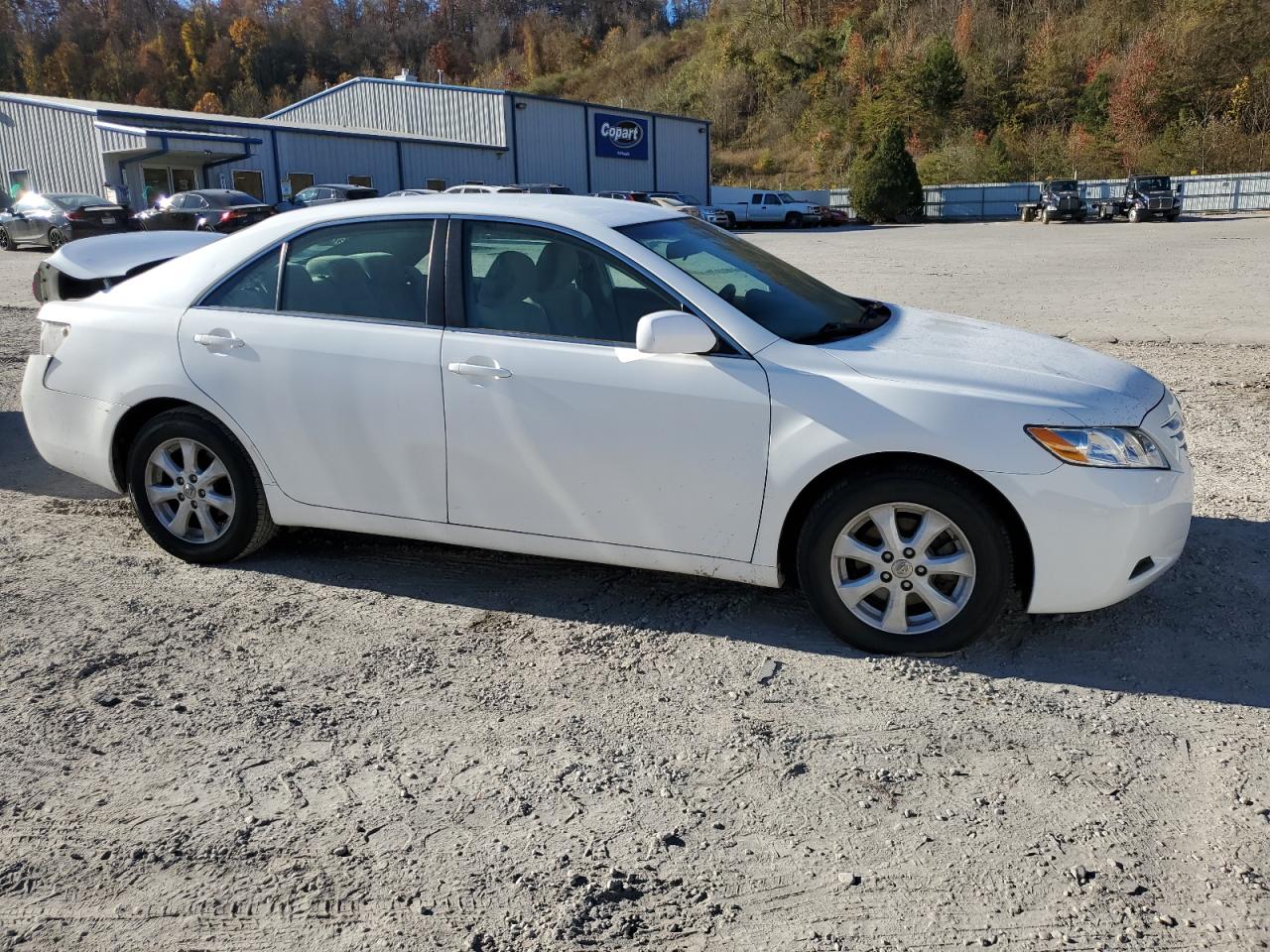 2007 Toyota Camry VIN 4T1BE46K87U724432 Copart auction photo, rear end damage thumbnail 4
