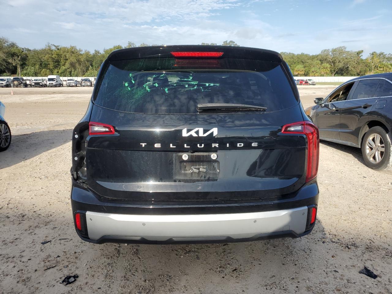 2024 KIA Telluride VIN 5XYP24GC3RG422478 Copart auction photo, front end damage thumbnail 6