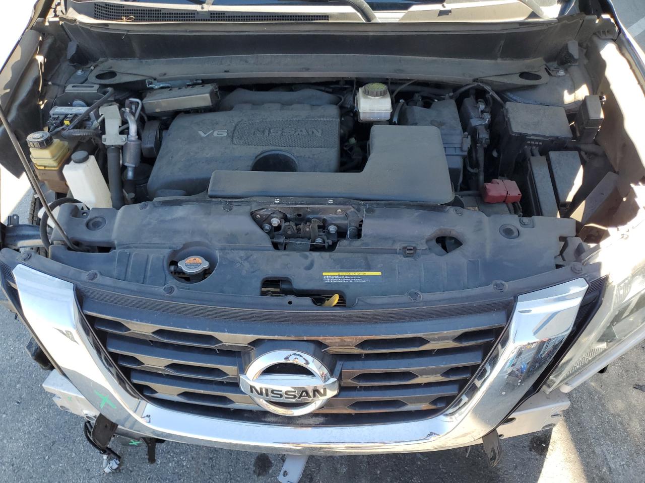 2018 Nissan Pathfinder VIN 5N1DR2MN7JC638783 Copart auction photo, front end damage thumbnail 12