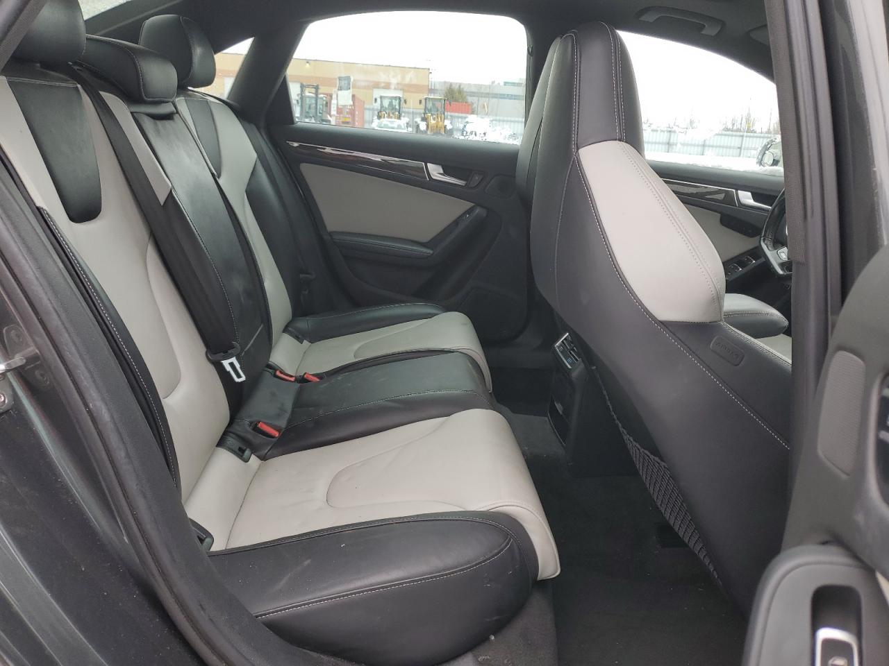 2016 Audi RS4 VIN WAUDGCFL0GA002879 Copart auction photo, vandalism / front end damage thumbnail 10