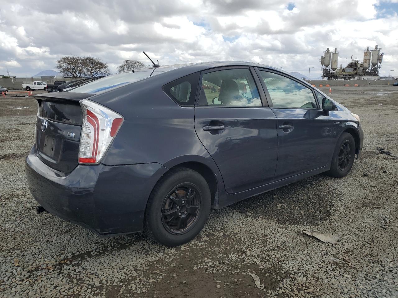 2012 Toyota Prius VIN JTDKN3DU4C5443543 Copart auction photo, front end damage thumbnail 3