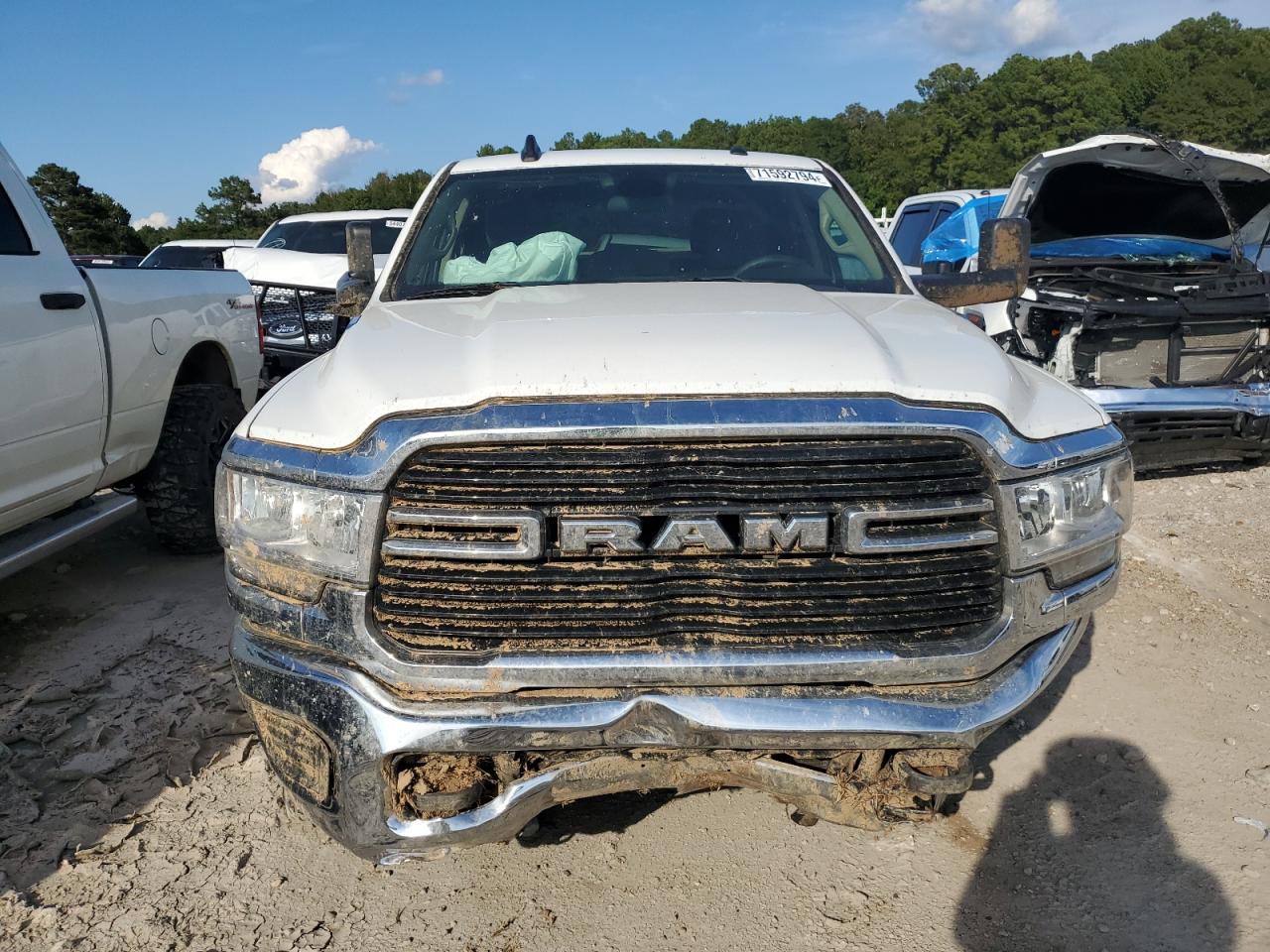 2020 RAM 3500 VIN 3C63R3HL8LG117173 Copart auction photo, front end / rear end damage thumbnail 5