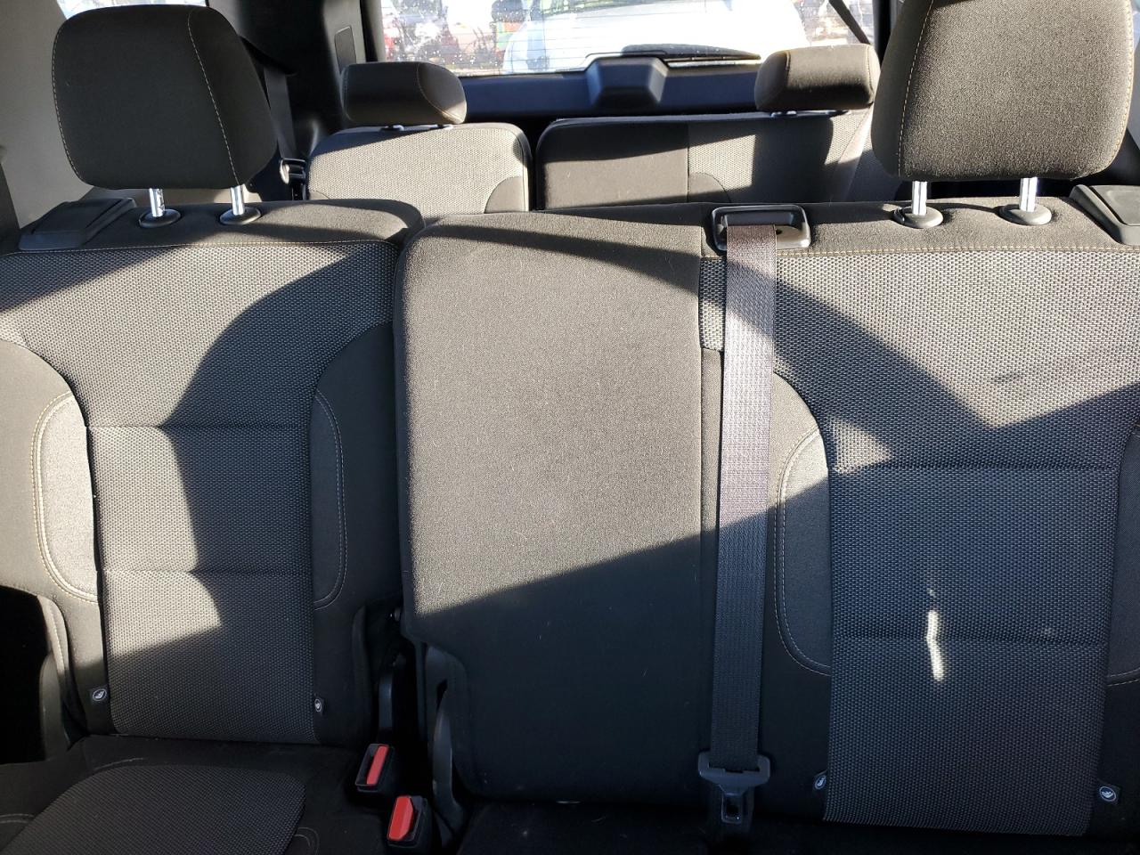 2019 Chevrolet Traverse VIN 1GNEVFKW1KJ117165 Copart auction photo, front end / rear end damage thumbnail 10