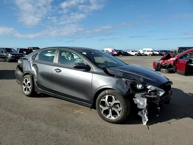 2021 KIA Forte VIN 3KPF24AD7ME390976 Copart auction photo, front end / rear end damage thumbnail 11