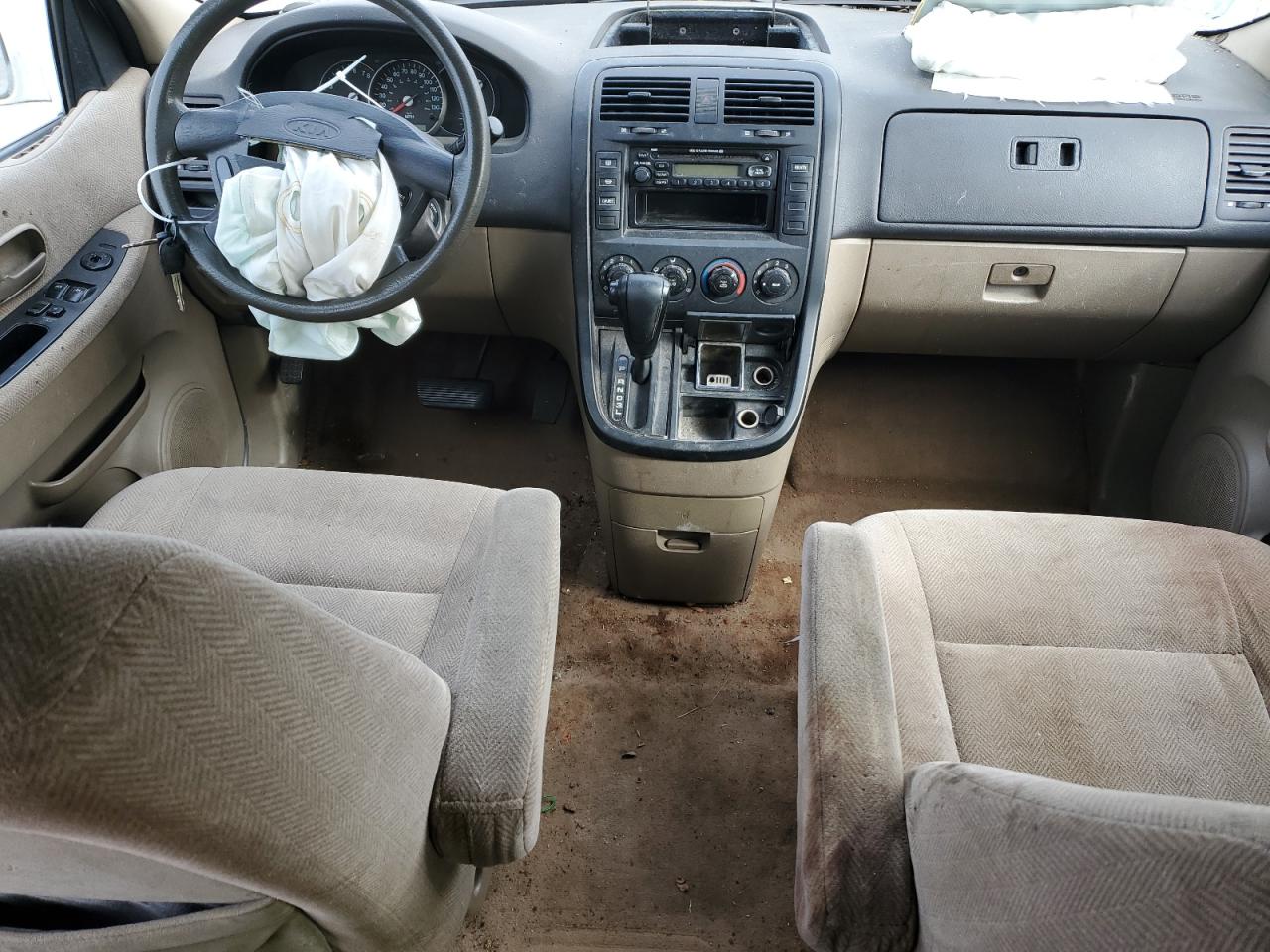 2002 KIA Sedona VIN KNDUP131326320226 Copart auction photo, front end / side damage thumbnail 8