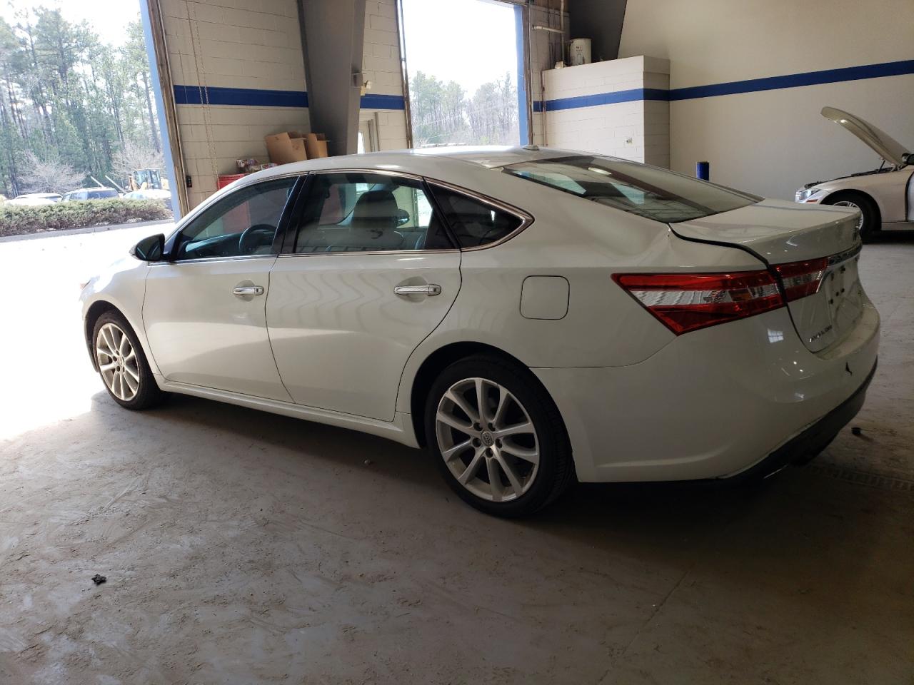 2013 Toyota Avalon VIN 4T1BK1EB4DU038263 Copart auction photo, rear end damage thumbnail 2