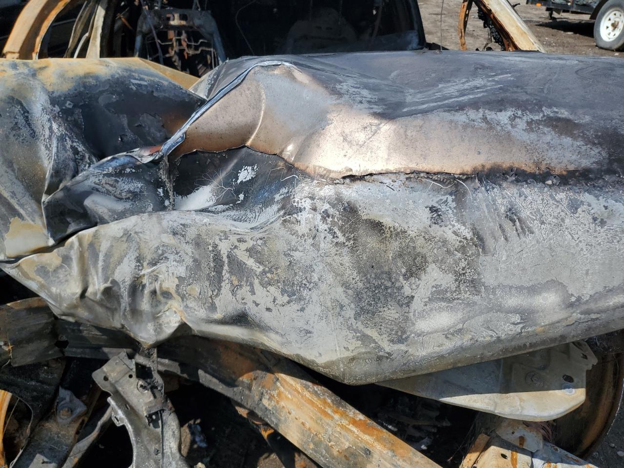 2018 Chevrolet Trax VIN 3GNCJKSB1JL362418 Copart auction photo, burn damage thumbnail 11