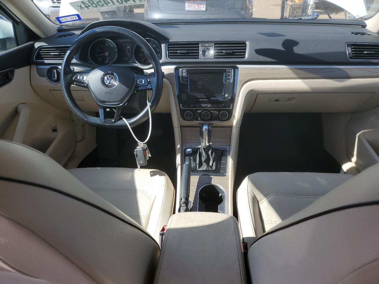 2017 Volkswagen Passat VIN 1VWBT7A38HC049326 Copart auction photo, rear end damage thumbnail 8