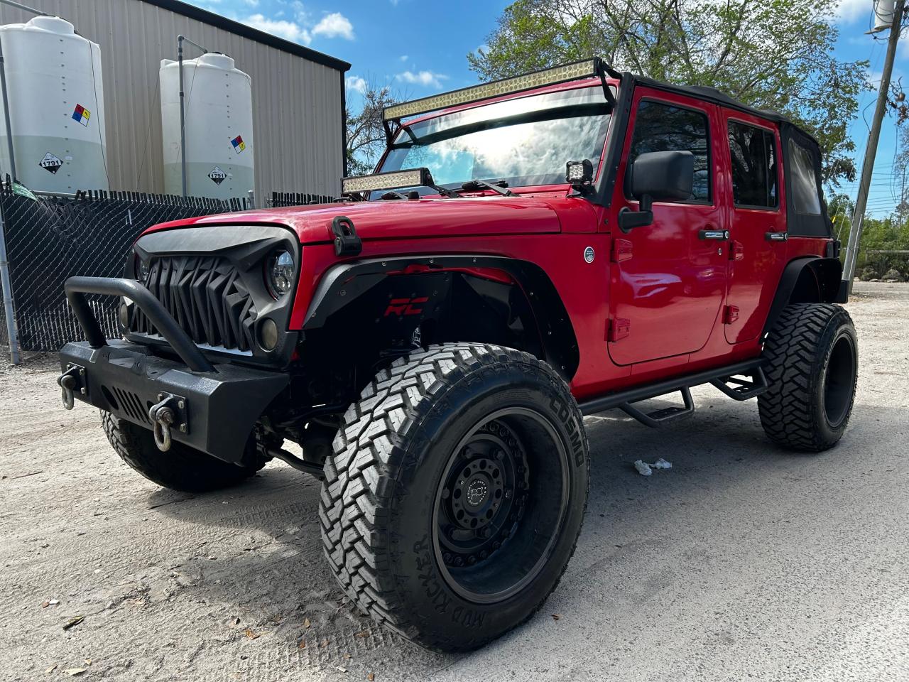 2015 Jeep Wrangler VIN 1C4BJWDG1FL593276 Copart auction photo, normal wear damage thumbnail 2