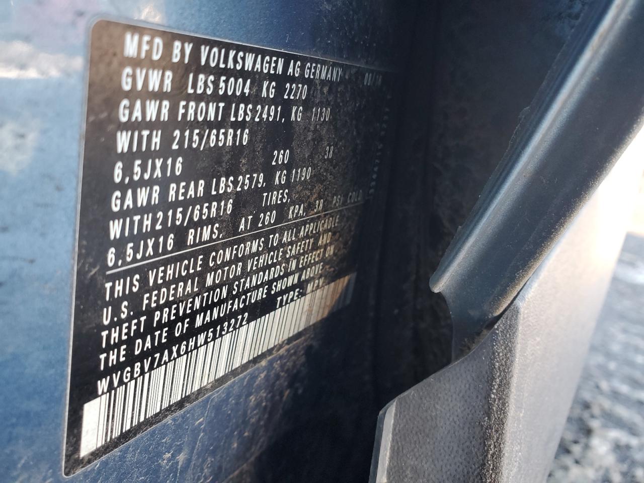 2017 Volkswagen Tiguan VIN WVGBV7AX6HW513272 Copart auction photo, rear end damage thumbnail 14