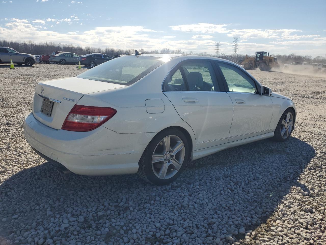 2010 Mercedes-Benz C-klasse VIN WDDGF8BB7AR101260 Copart auction photo, front end damage thumbnail 3