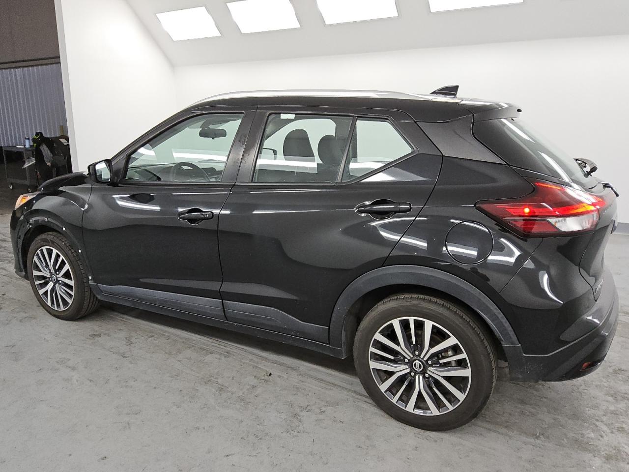 2021 Nissan Kicks VIN 3N1CP5CV4ML482898 Copart auction photo, front end / side damage thumbnail 2