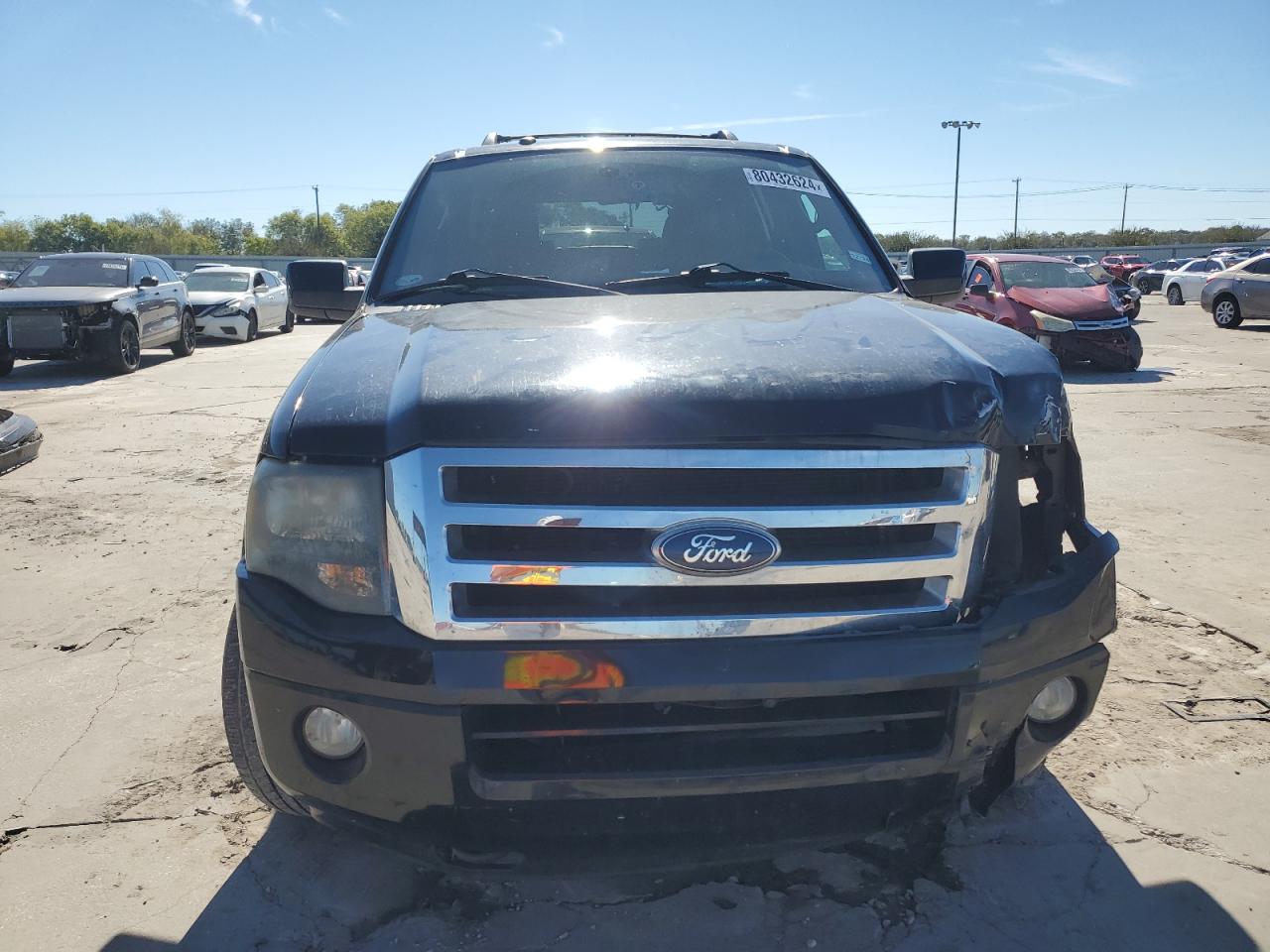 2011 Ford Expedition VIN 1FMJU2A52BEF49716 Copart auction photo, front end damage thumbnail 5