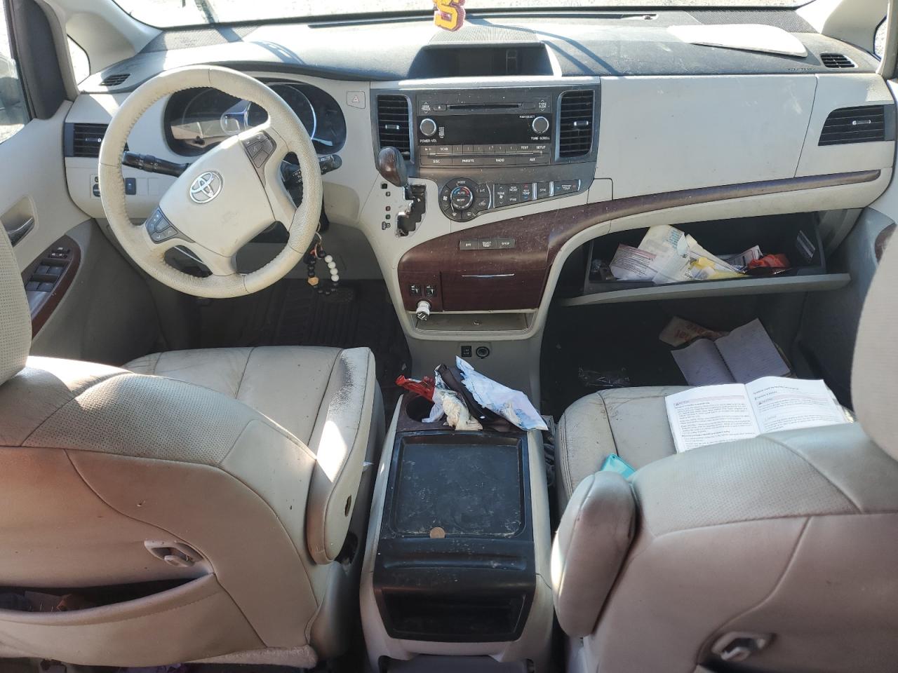 2011 Toyota Sienna VIN 5TDYK3DC1BS053194 Copart auction photo, water/flood damage thumbnail 8